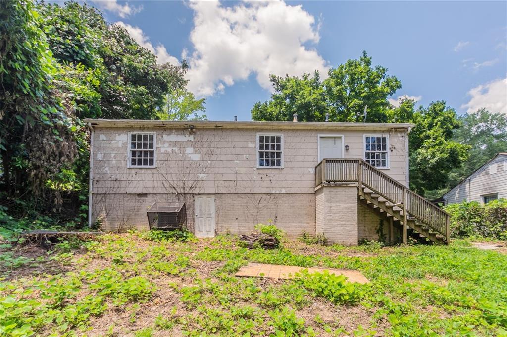 1310 Kenilworth Drive SW