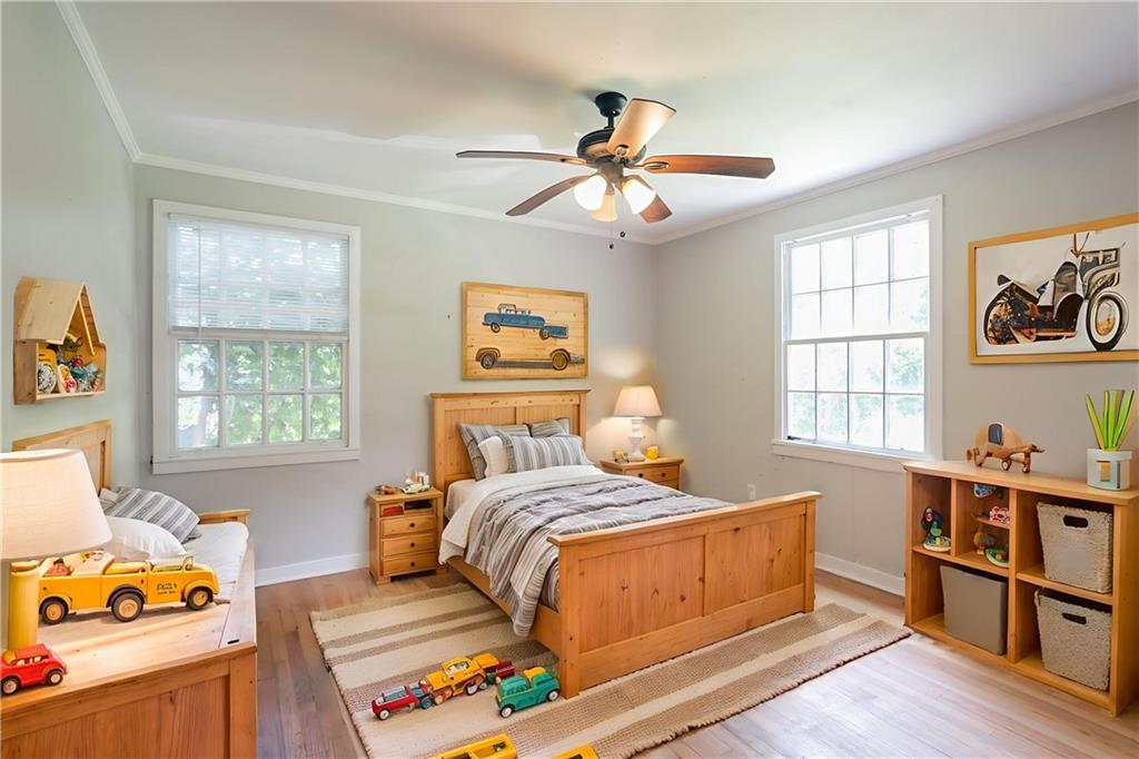 1310 Kenilworth Drive SW