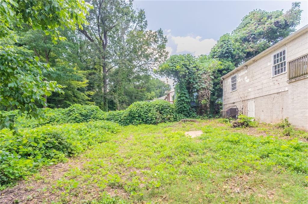 1310 Kenilworth Drive SW