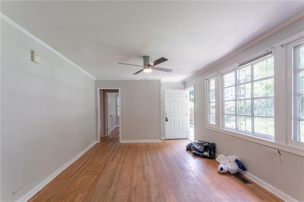 1310 Kenilworth Drive SW