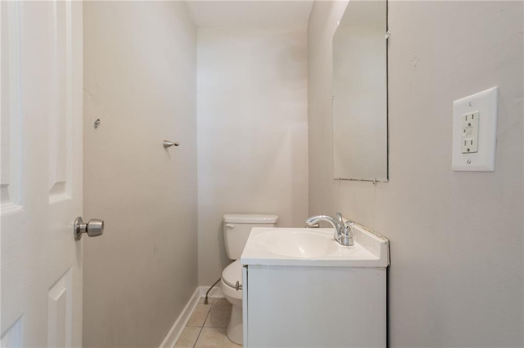 1310 Kenilworth Drive SW