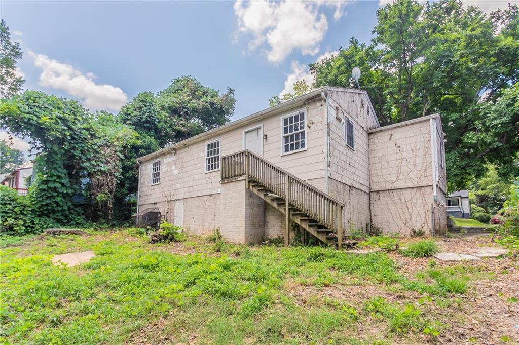 1310 Kenilworth Drive SW