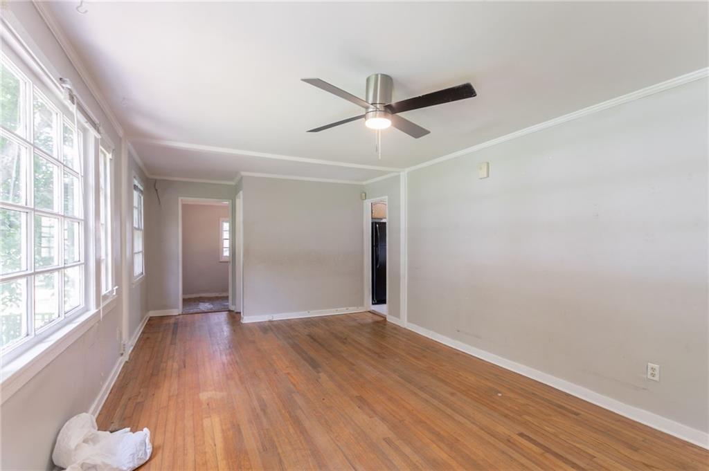 1310 Kenilworth Drive SW