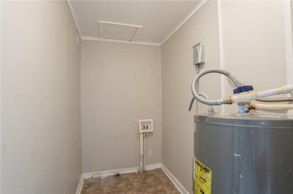 1310 Kenilworth Drive SW