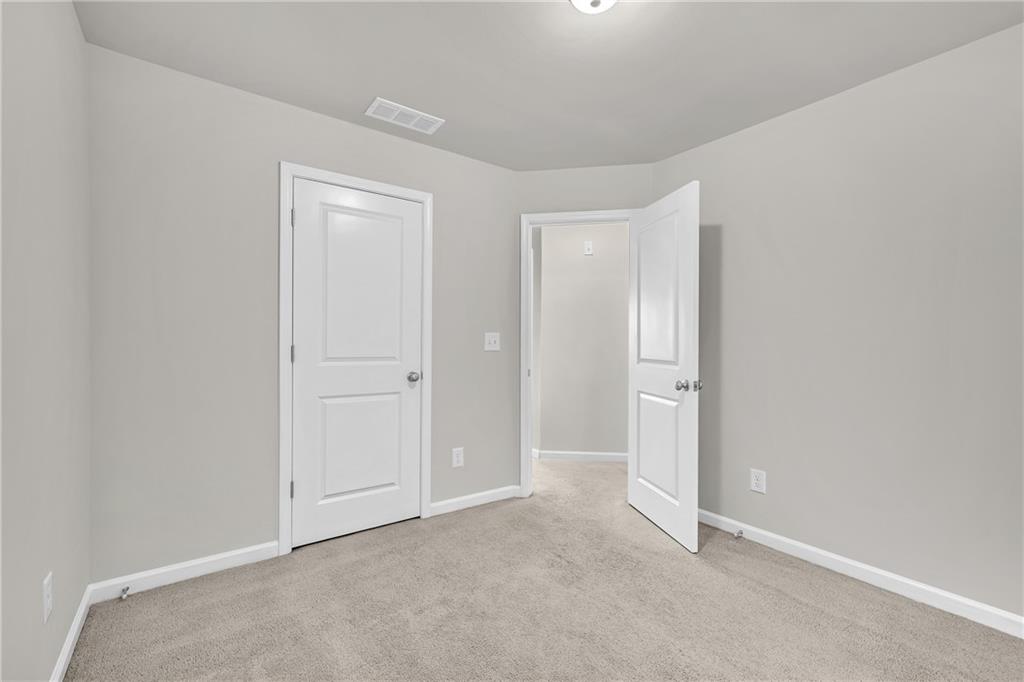 893 Society Circle SW