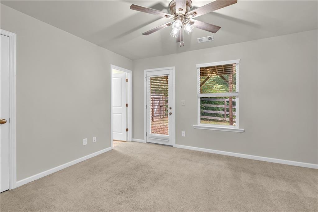 893 Society Circle SW