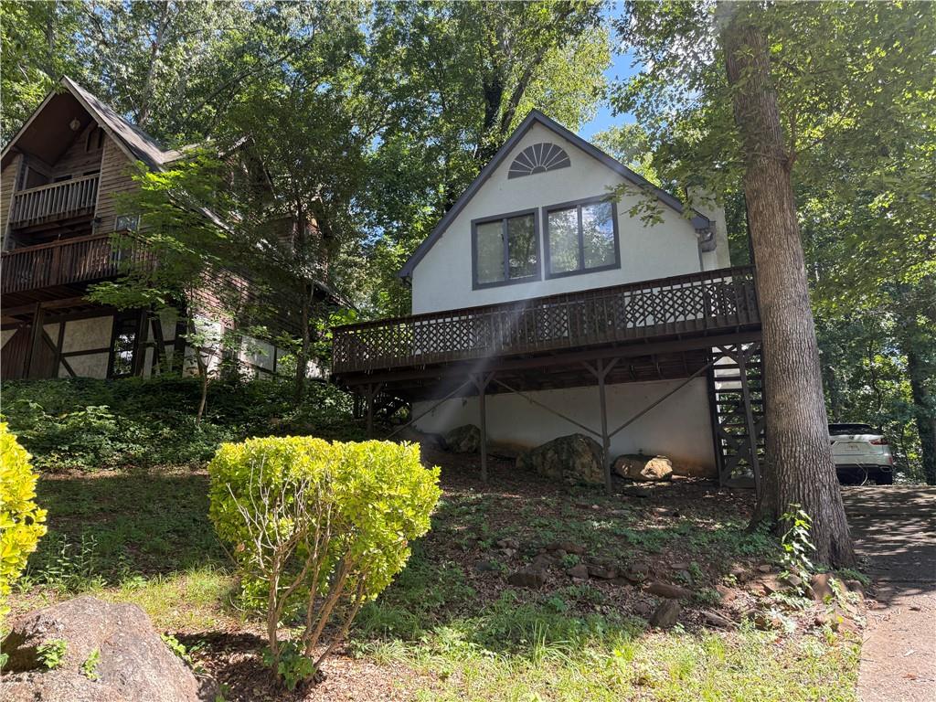 8439 Lake Drive
