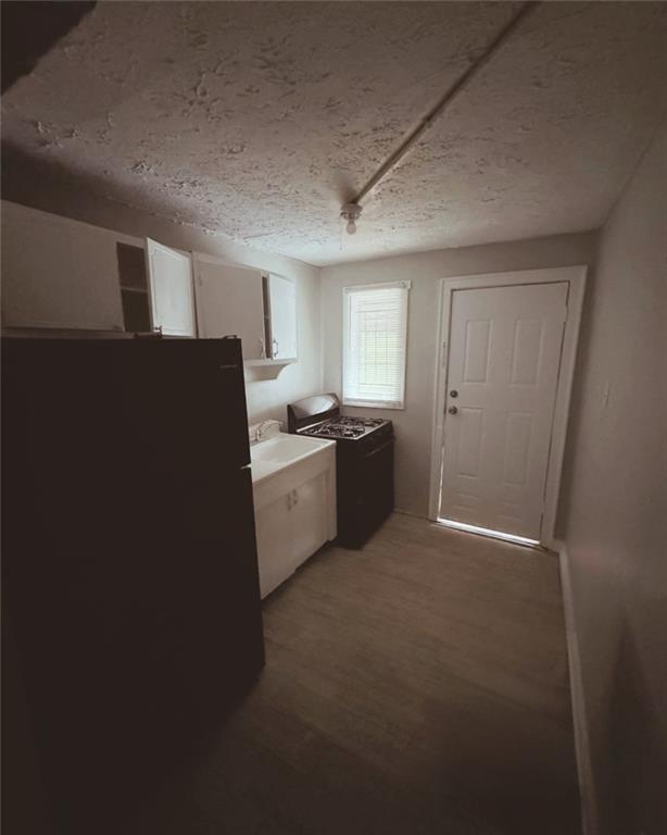 289 W Lake Avenue NW