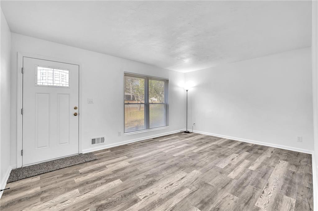 2356 County Line Road SW