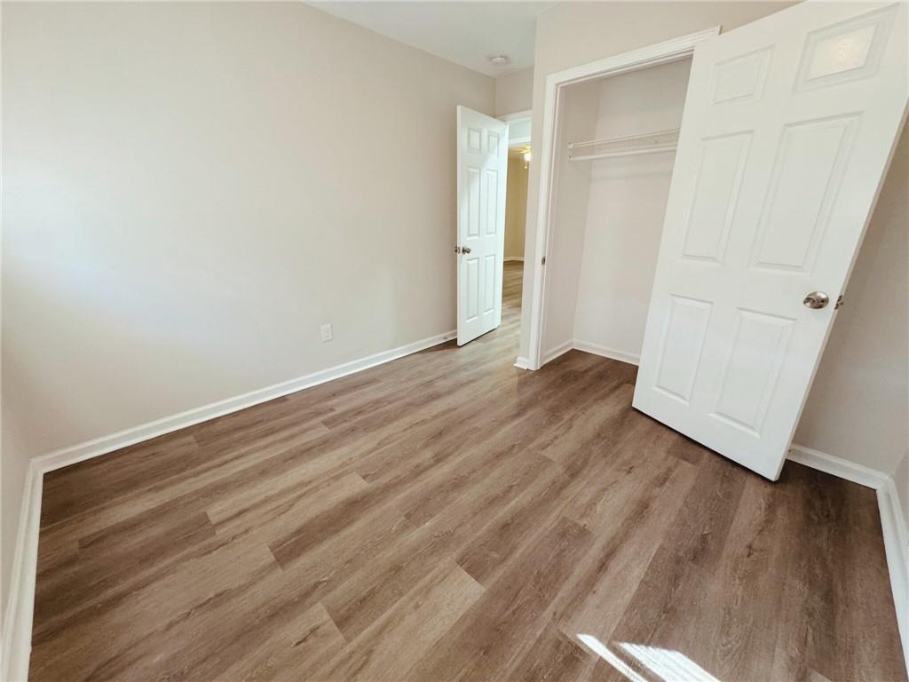 2933 Port Royal Lane