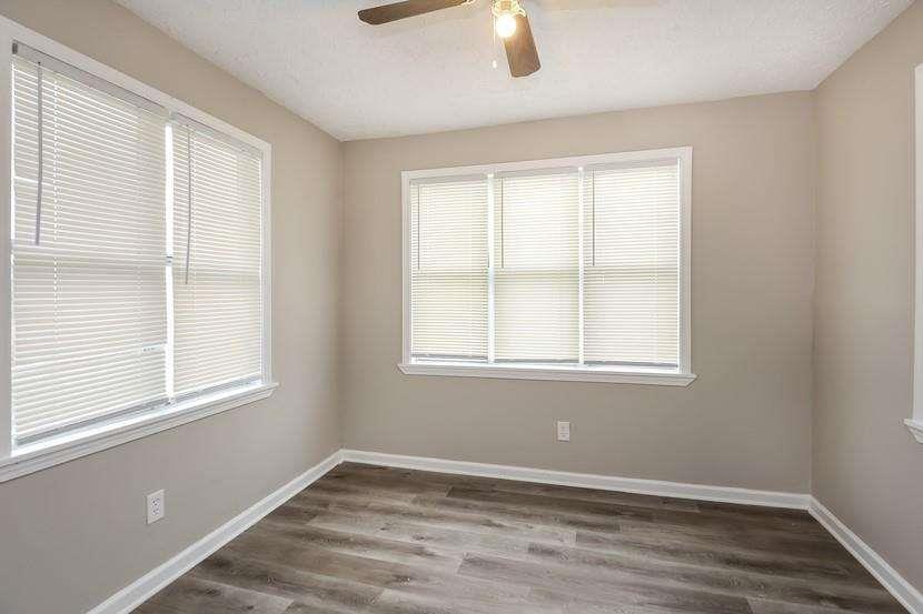 3814 N Camp Creek Parkway SW