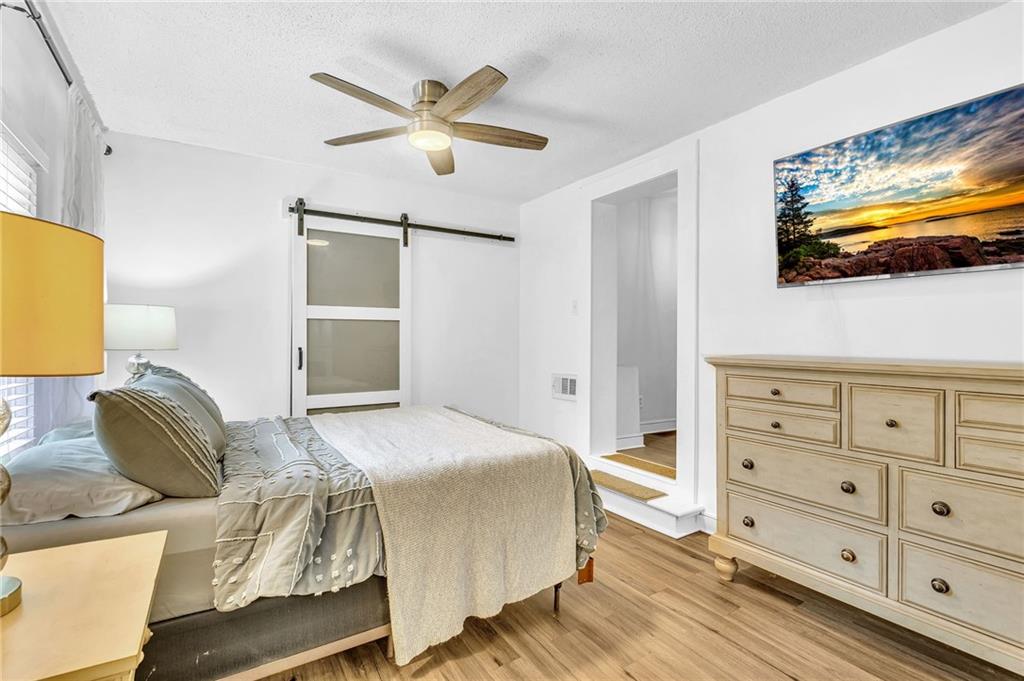 1059 Osborne Street SW