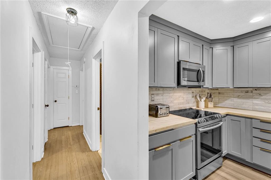 1059 Osborne Street SW