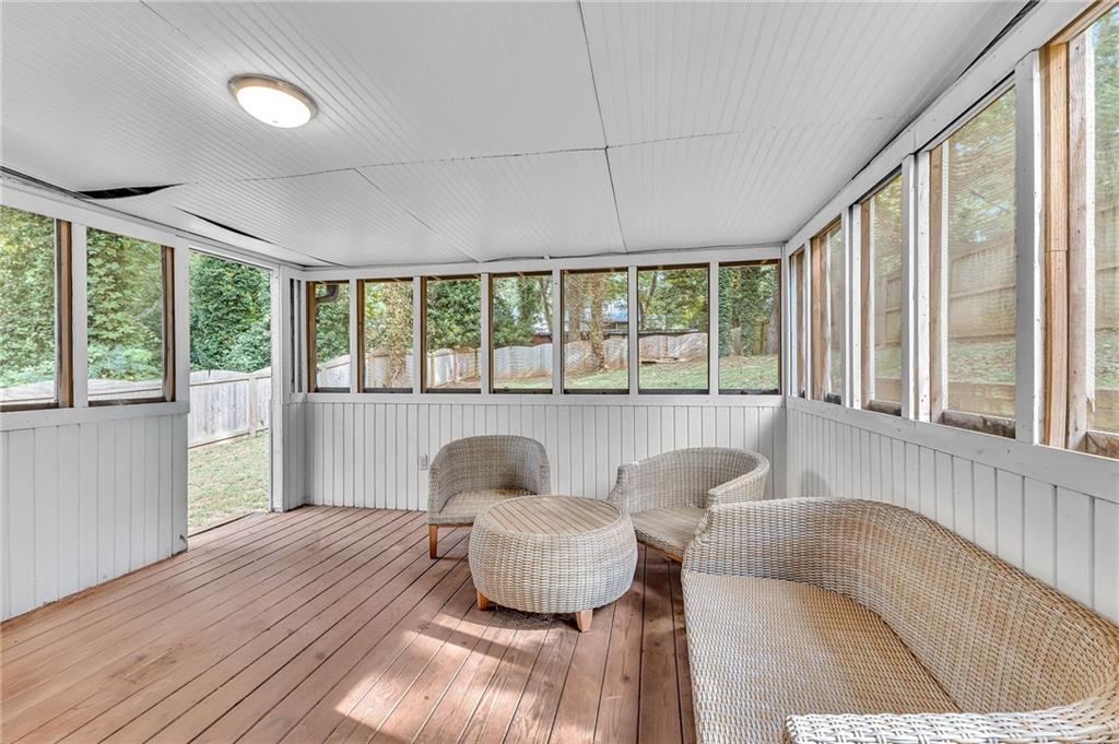 1059 Osborne Street SW