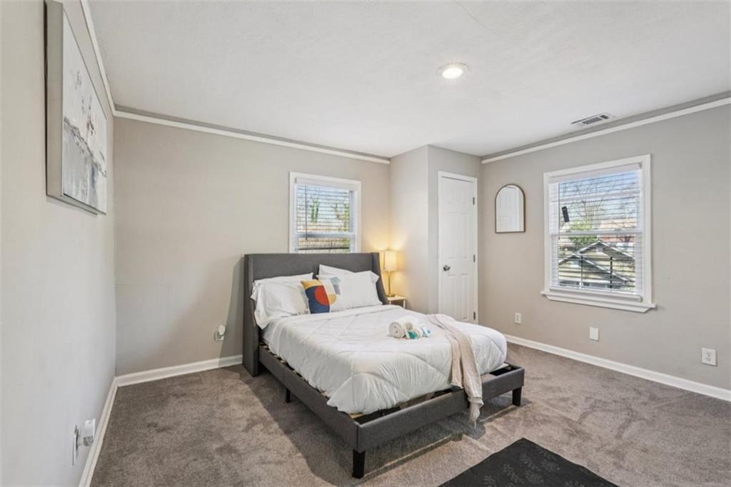 10 Rockmart Drive