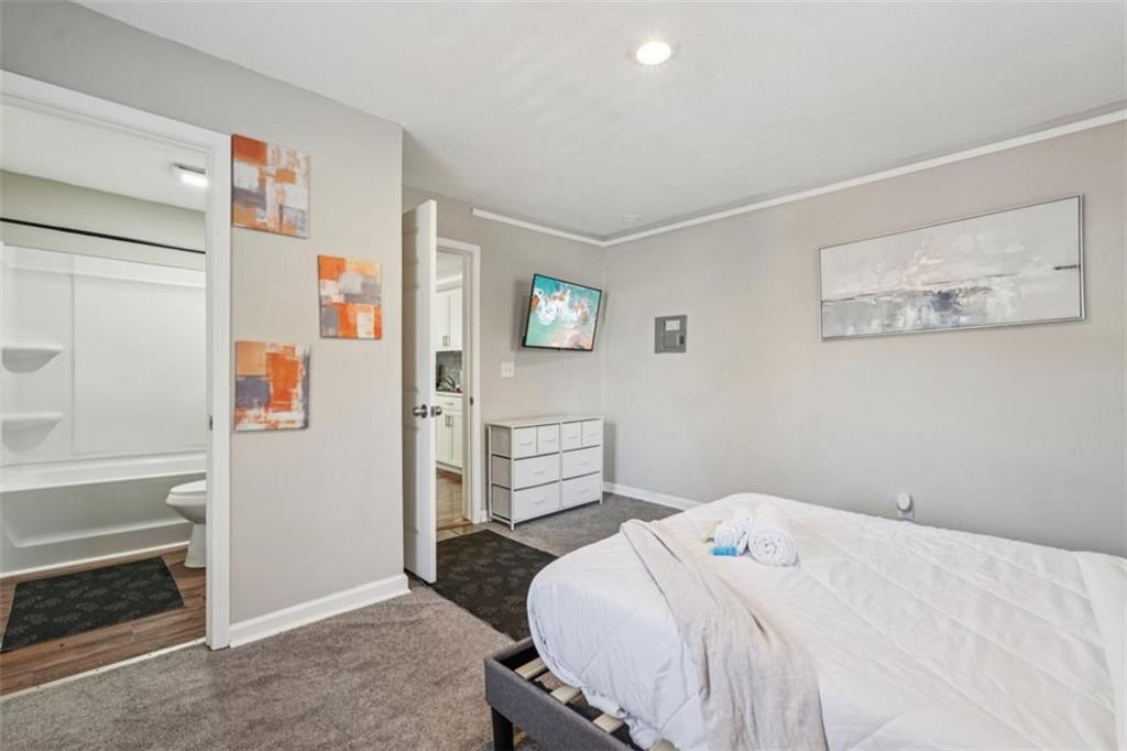 10 Rockmart Drive