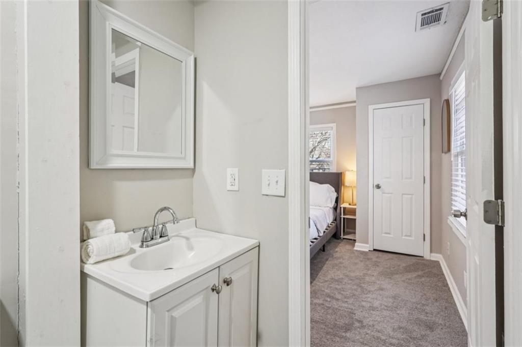 10 Rockmart Drive
