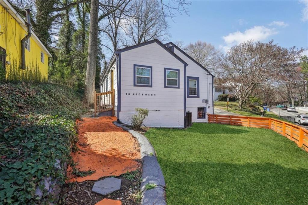 10 Rockmart Drive