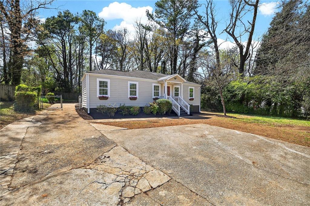 955 Columbia Drive