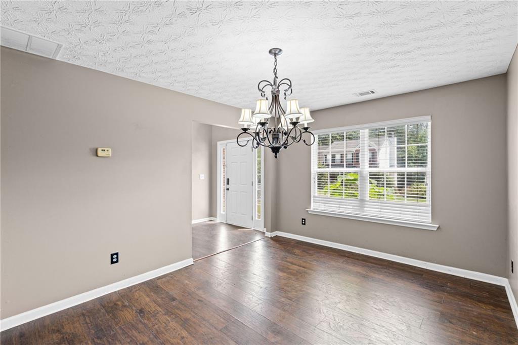 3865 Crescent Walk Lane