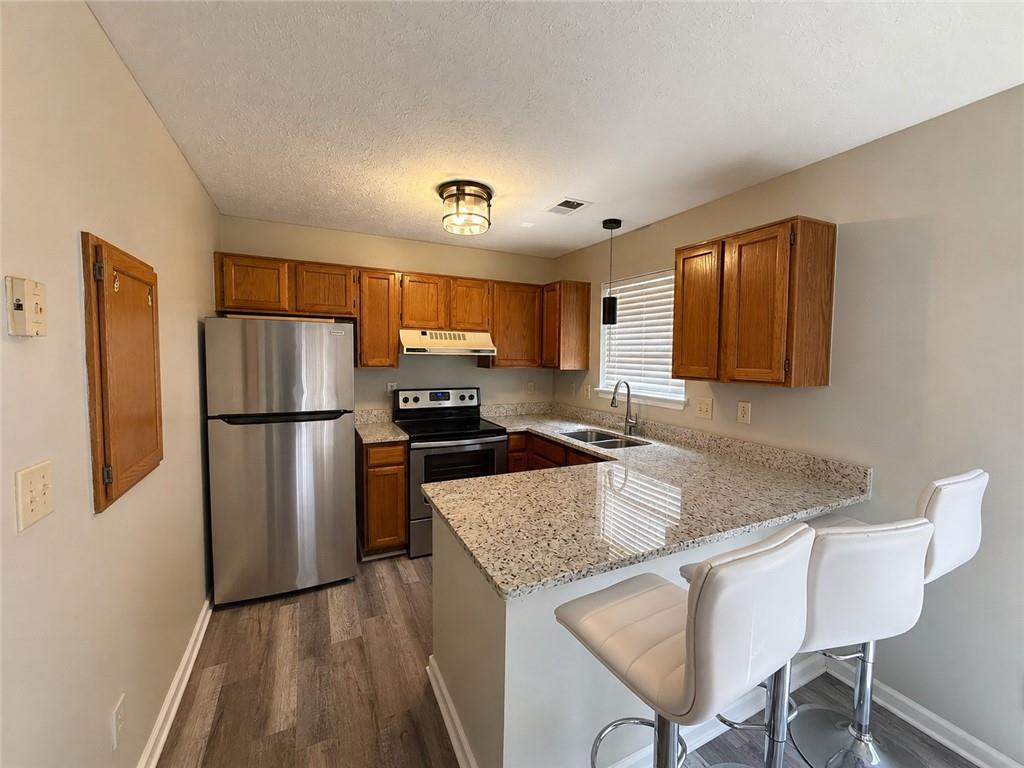 1015 Rock Creek Lane
