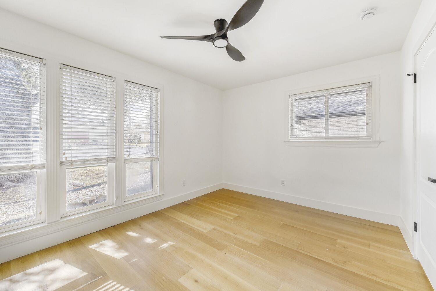 8702 Balcones Club DR