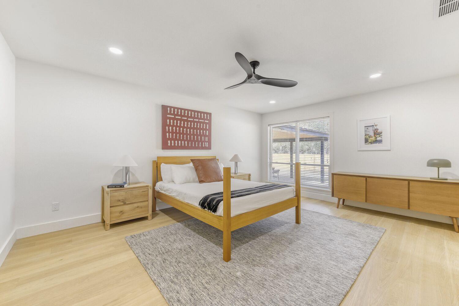 8702 Balcones Club DR