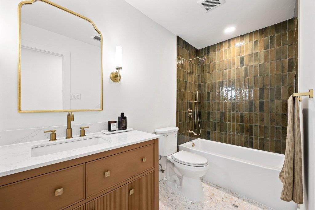 6303 Cannes CIR