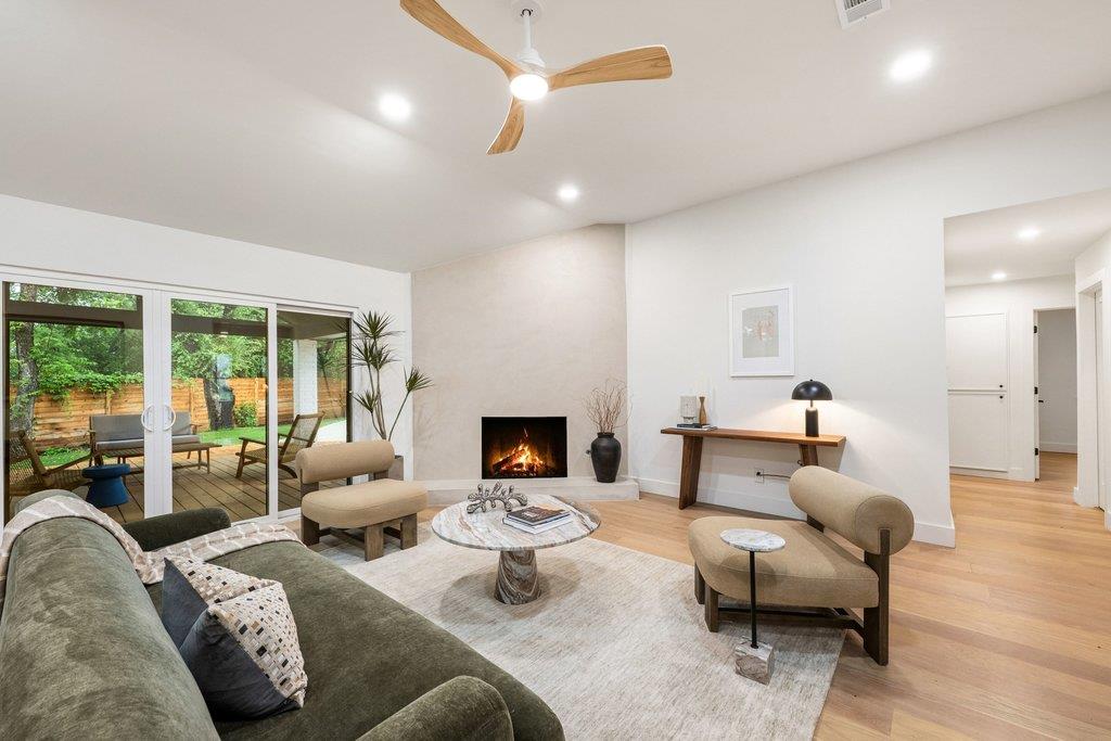 6303 Cannes CIR
