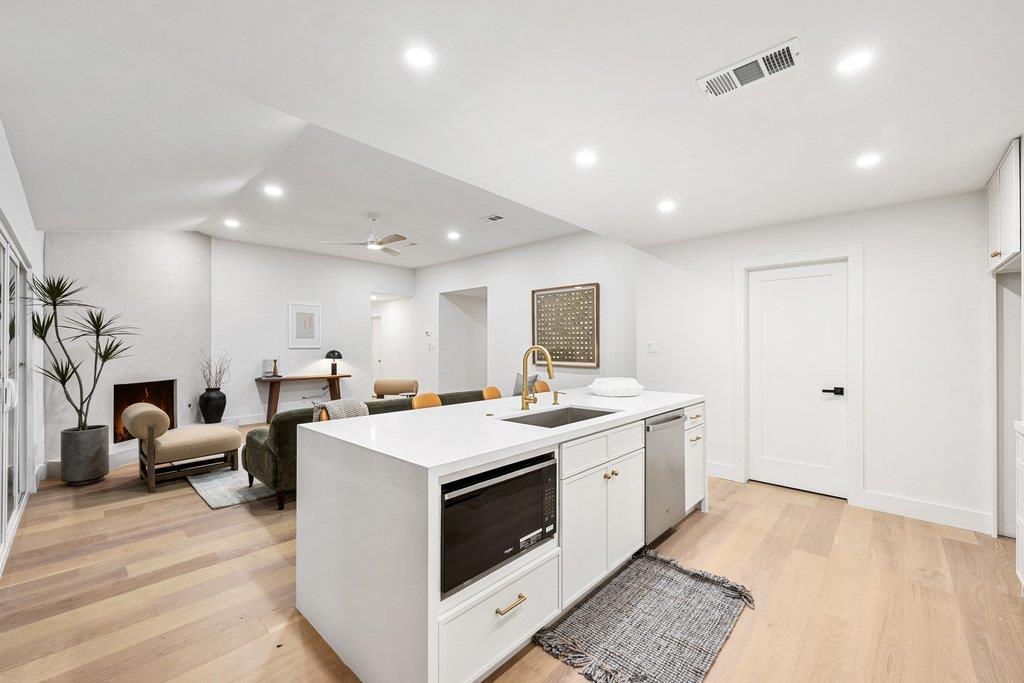 6303 Cannes CIR