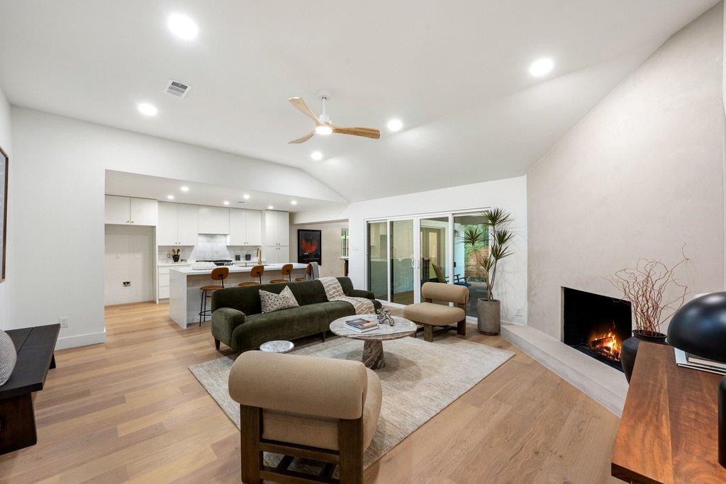 6303 Cannes CIR