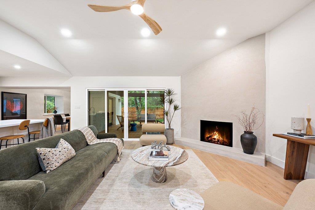 6303 Cannes CIR