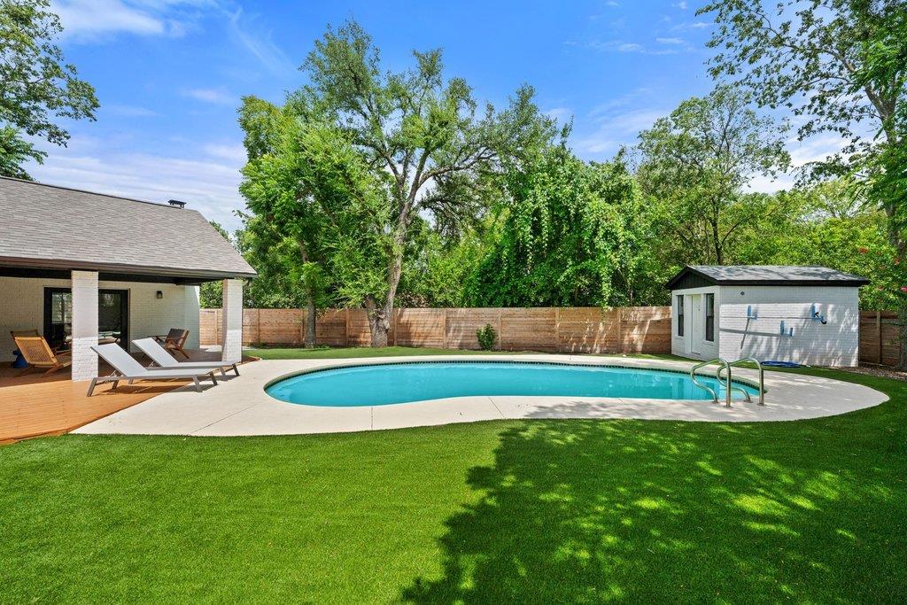 6303 Cannes CIR