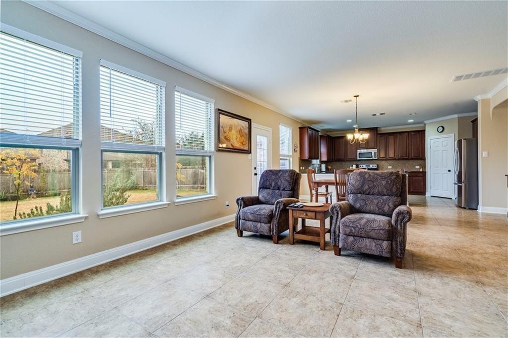 1229 Yellow Iris RD