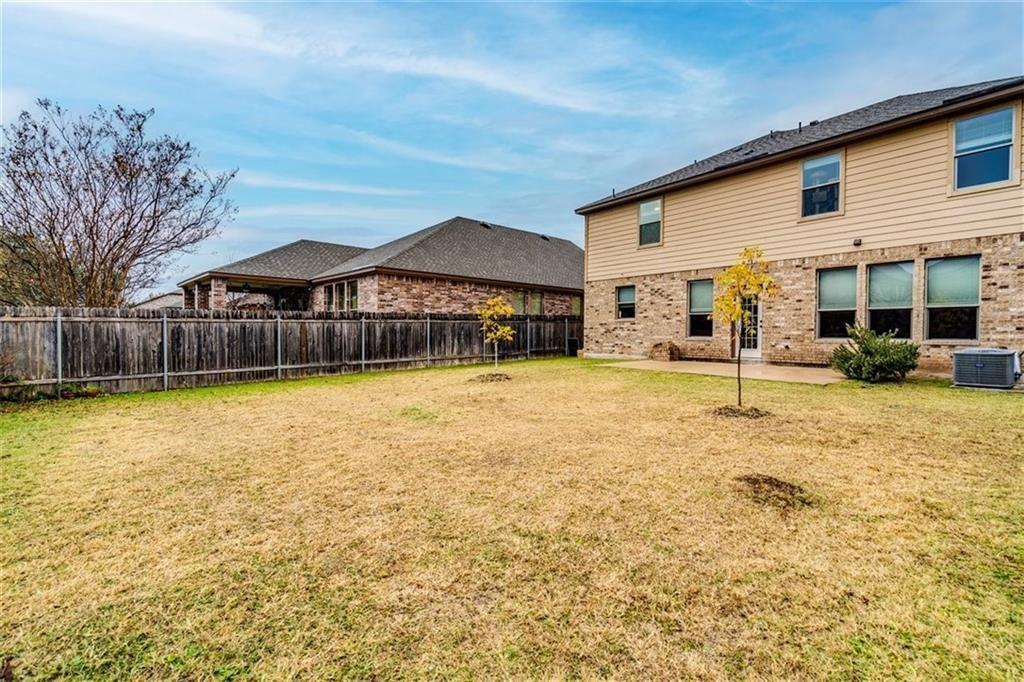 1229 Yellow Iris RD