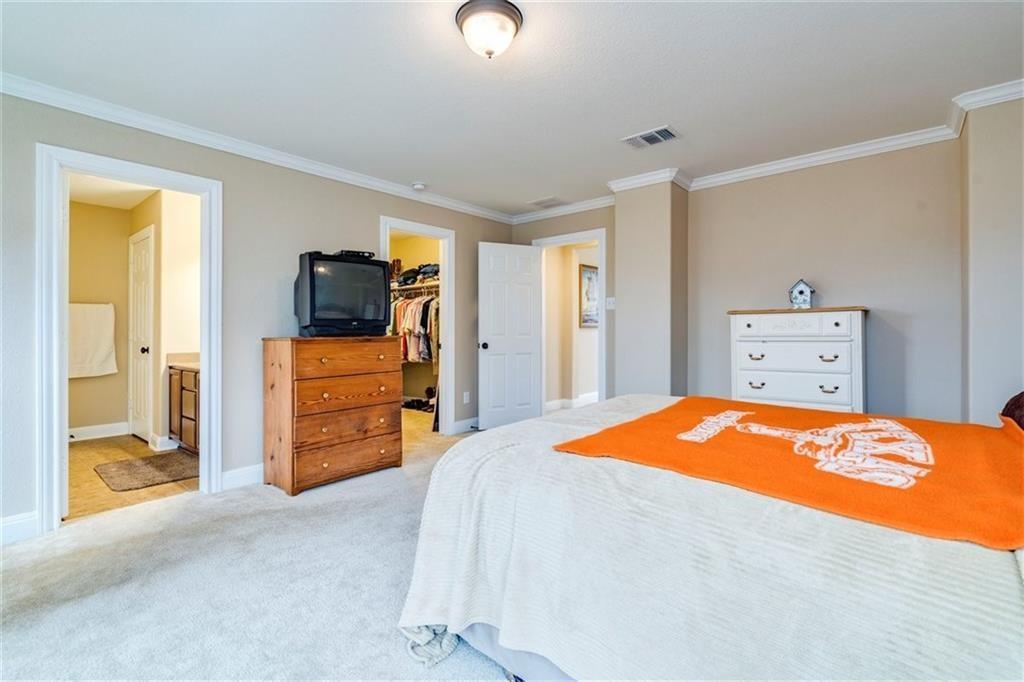 1229 Yellow Iris RD