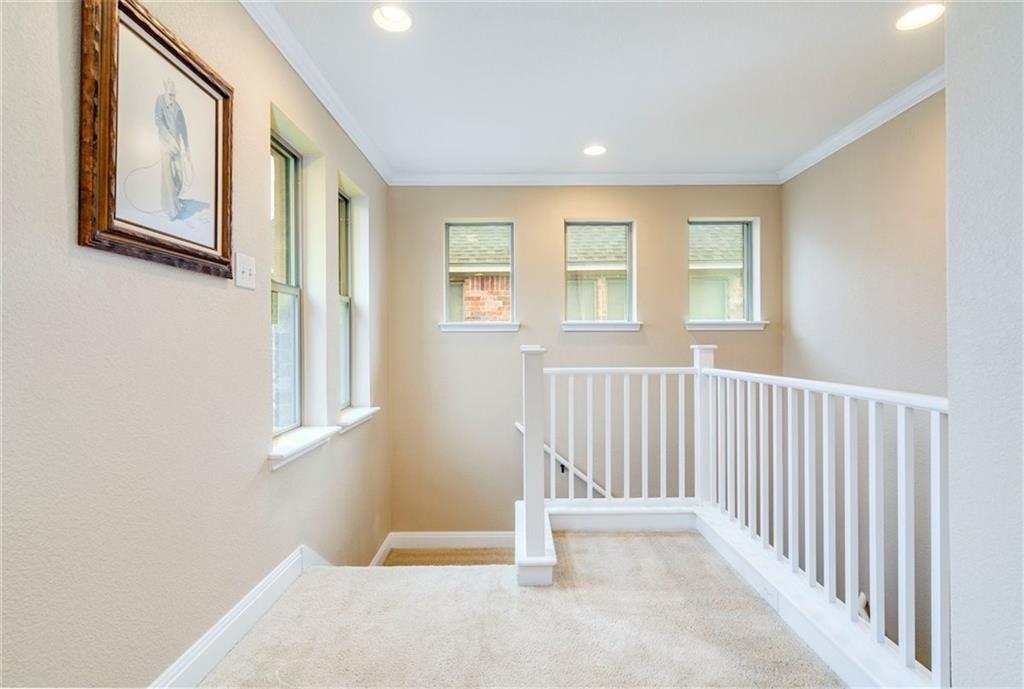 1229 Yellow Iris RD