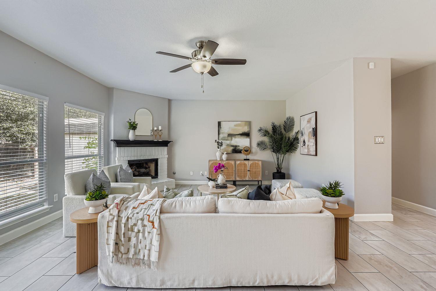 1420 Quicksilver CIR