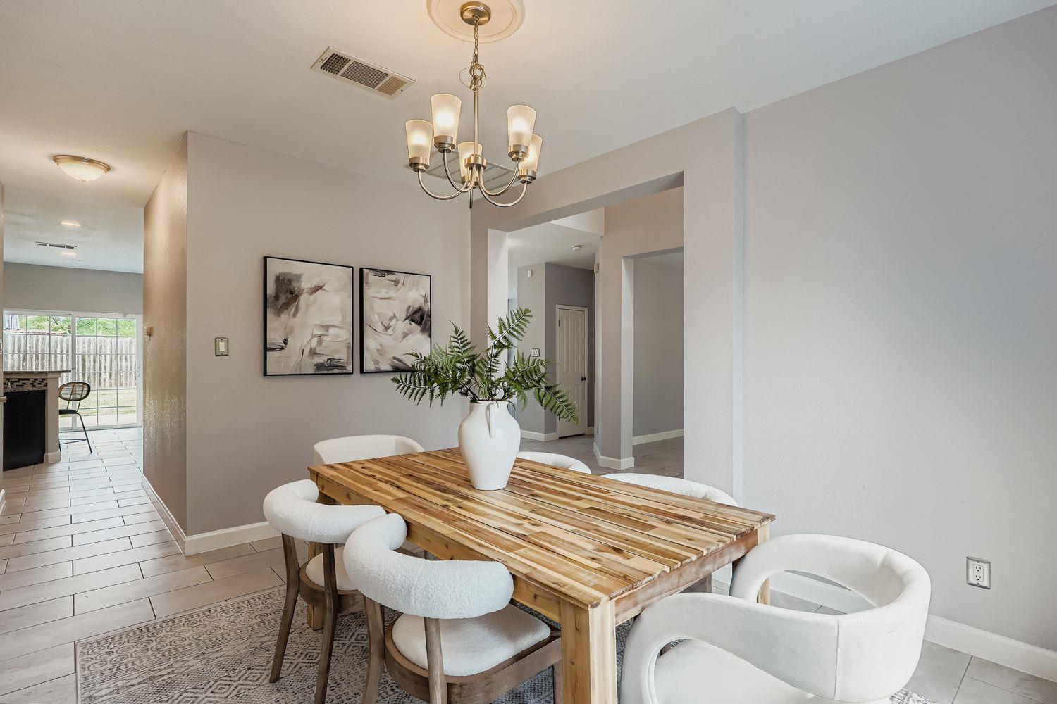 1420 Quicksilver CIR