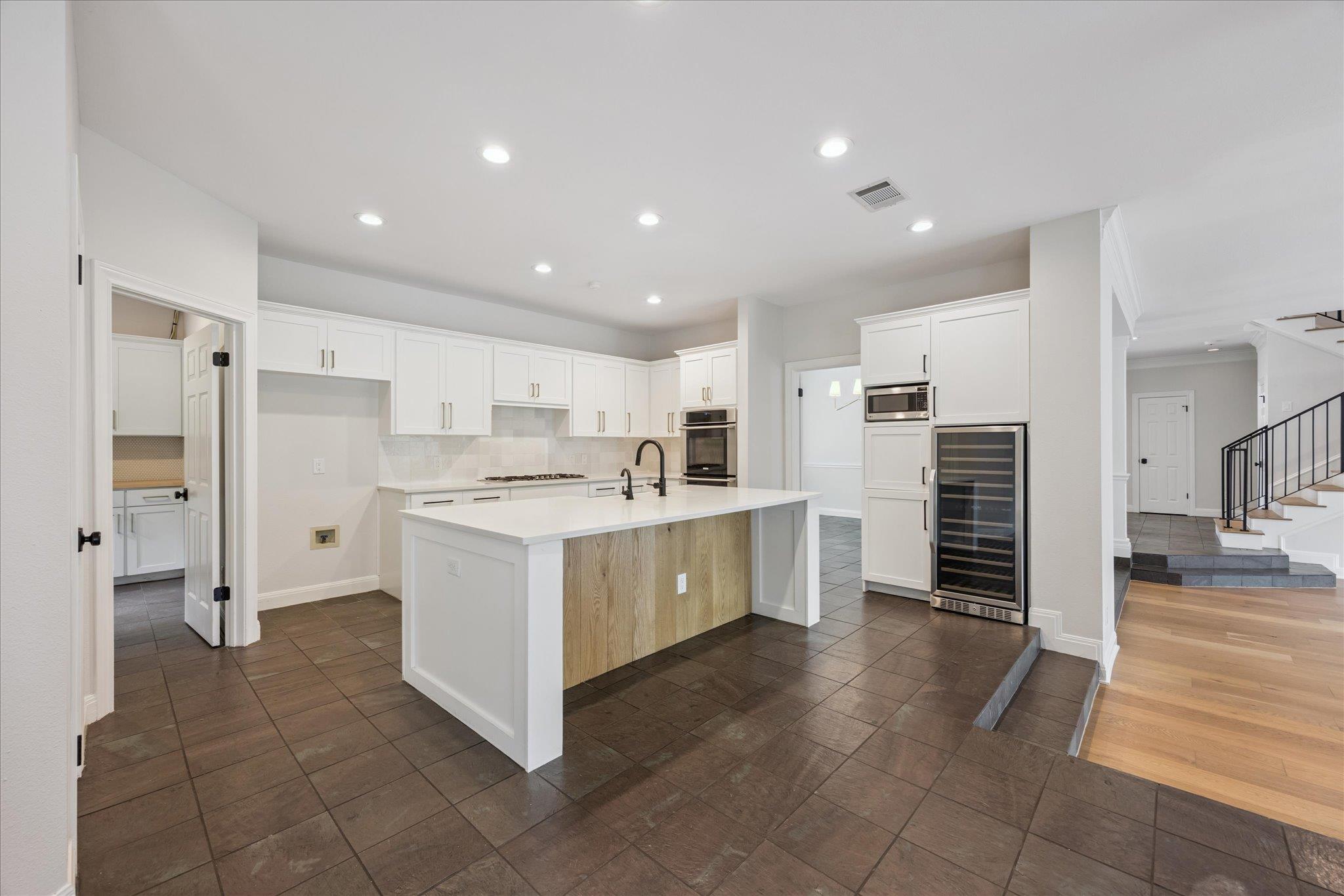 5908 Down Valley CT