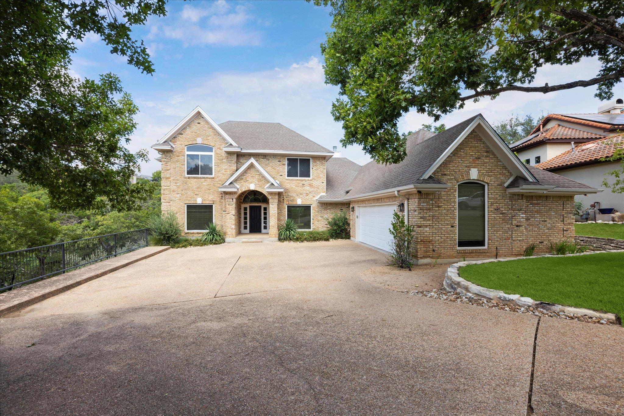 5908 Down Valley CT