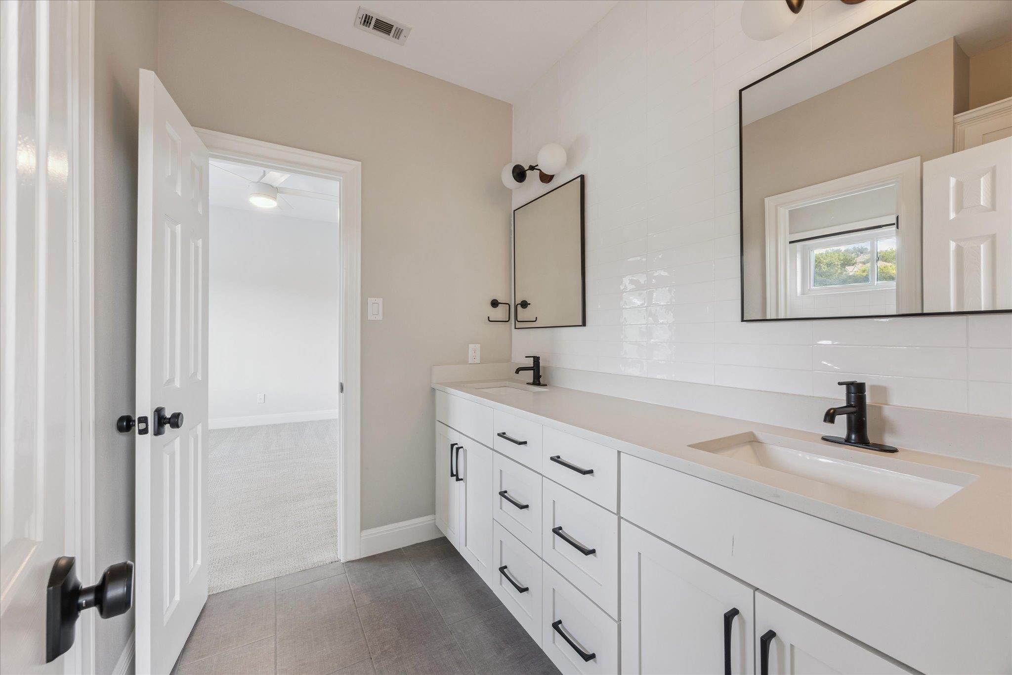 5908 Down Valley CT