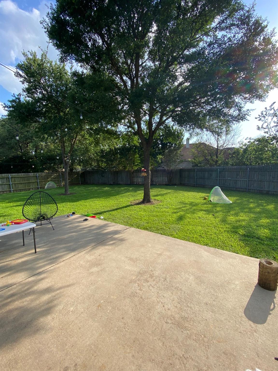 2623 Goldfinch DR