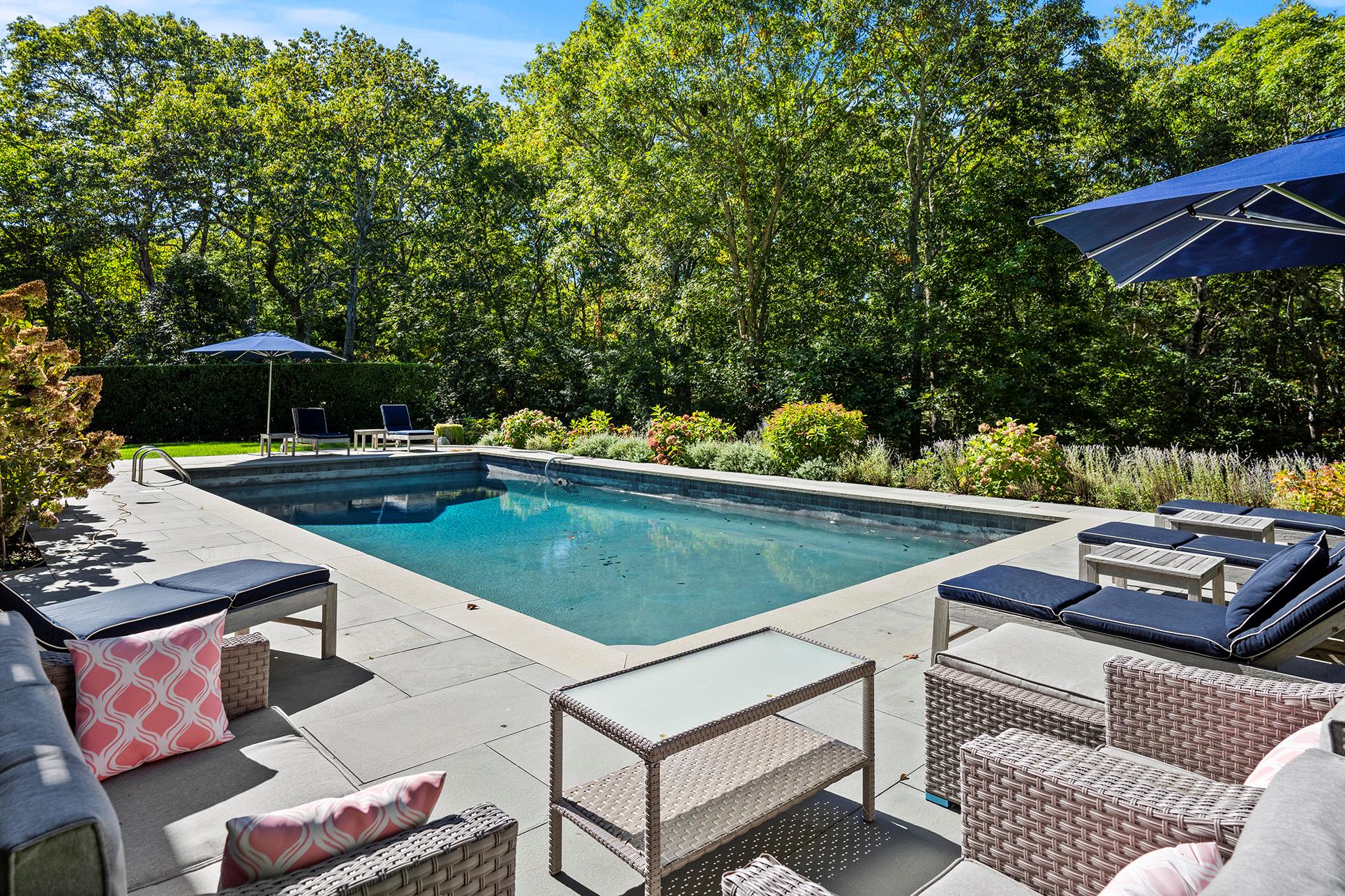 6 Ocean View Parkway