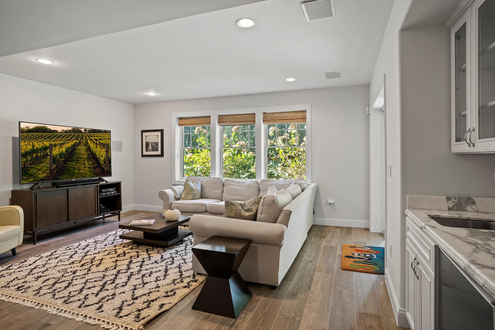 6 Ocean View Parkway