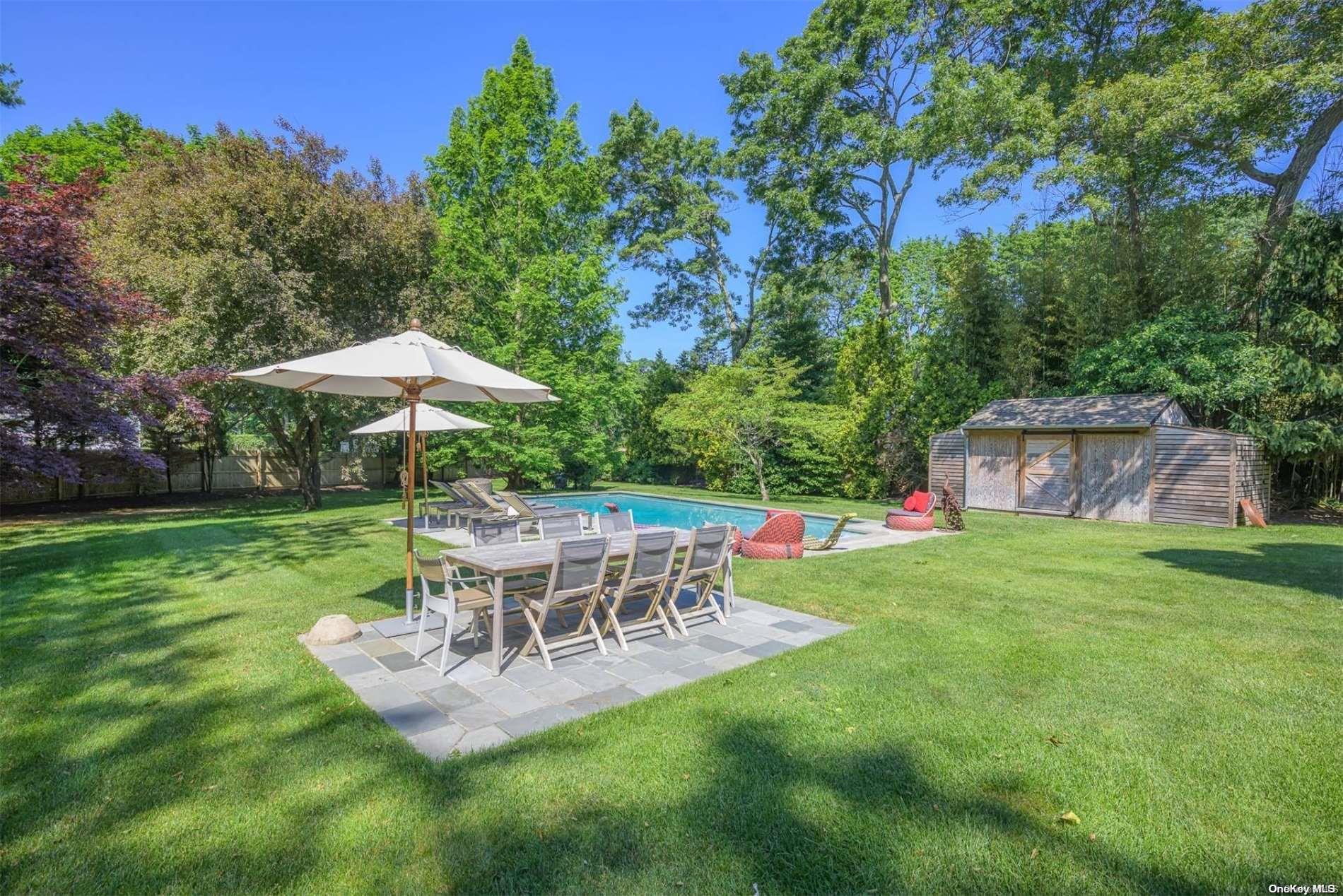 300 N Sea Mecox Road