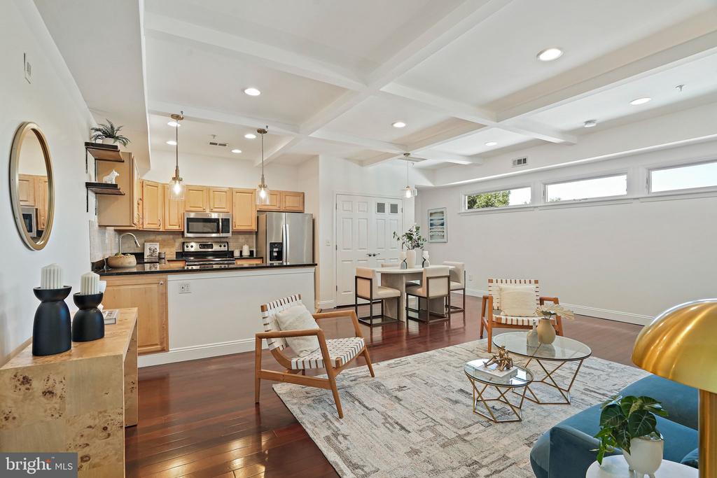 920 15TH STREET SE Unit: D