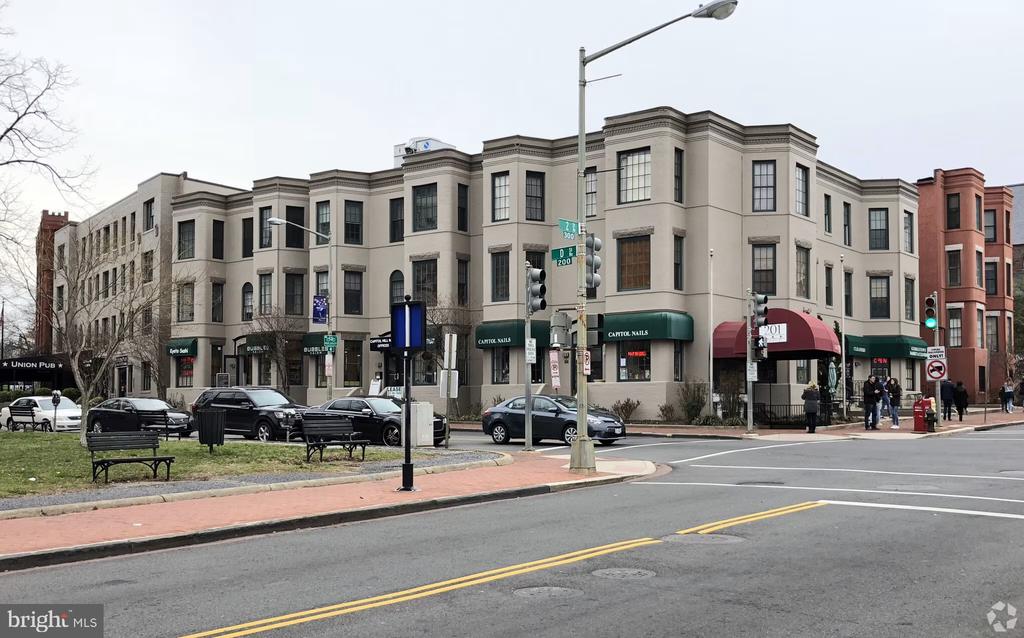 201 MASSACHUSETTS AVENUE NE Unit: C-7