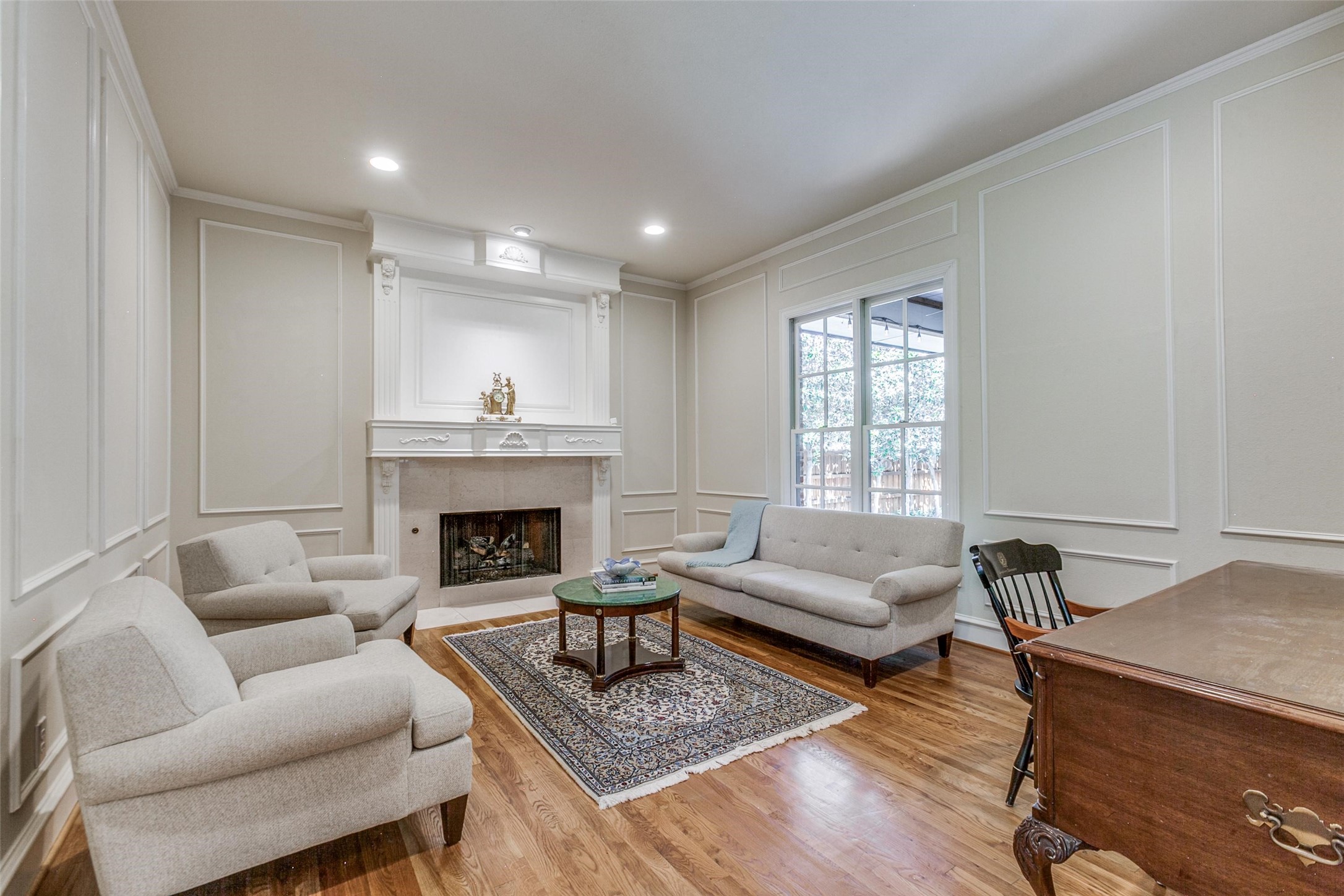 3008 Stanford Avenue