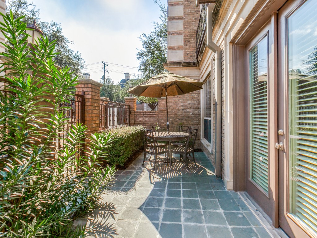 6605 Bandera Avenue 1F